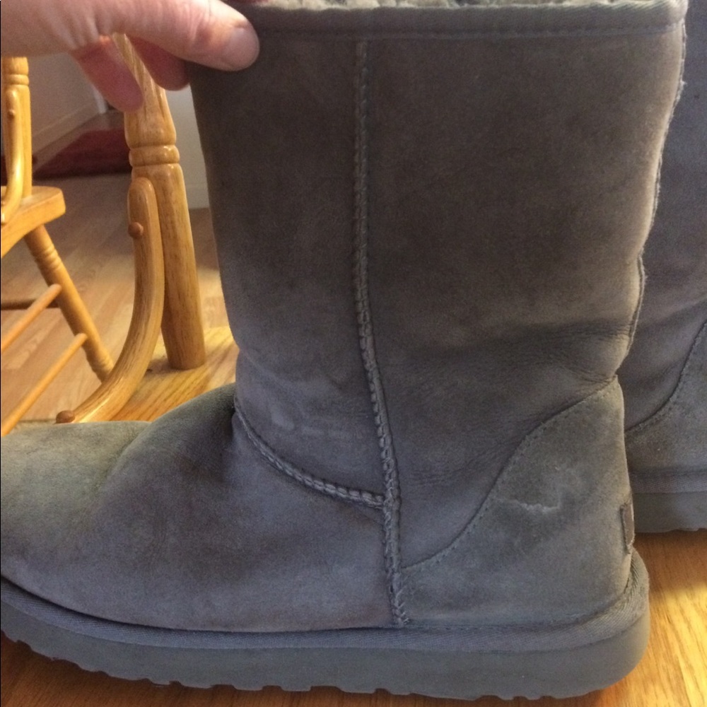 Ugg grey boot size 10 - Picture 2 of 5